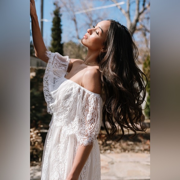 🍦Baltic Born Caroline Lace Off Shoulder Maxi Dress in Off-White/Ivory, S, NWT✨ - Picture 8 of 9